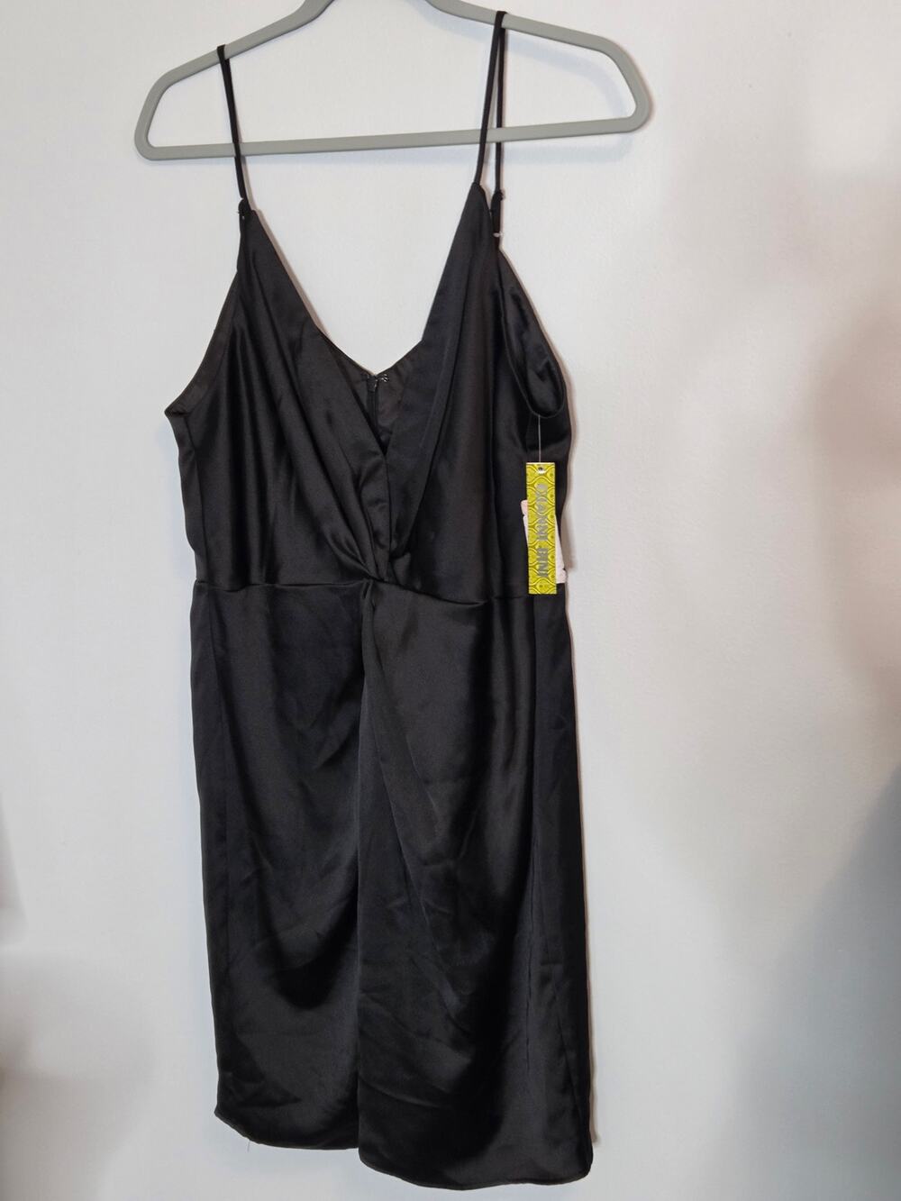 Gianni Bini Black Evening Dress Spaghetti Straps Fully Lined Size 12 Veck Twist